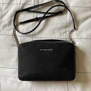 Michael Kors Jet Set Crossbody